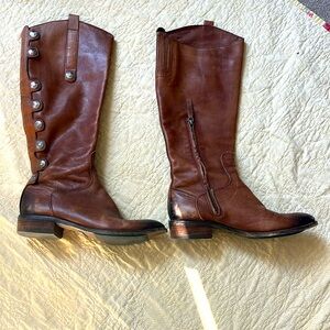 Sam Edlelman Penny Boot Size 7